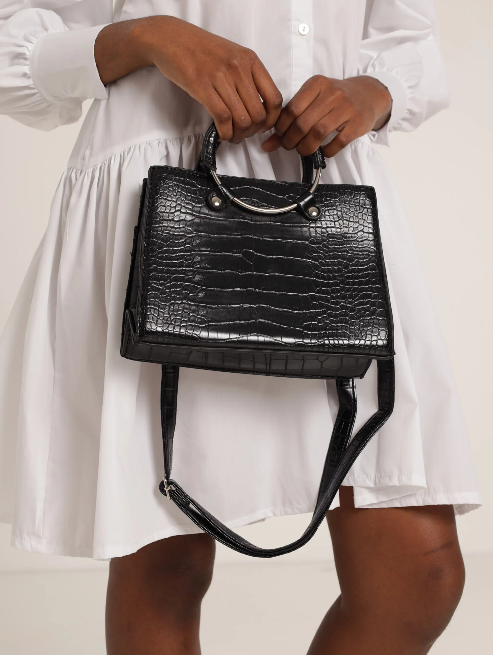 Tote Bag With Metal Handle - Image 2