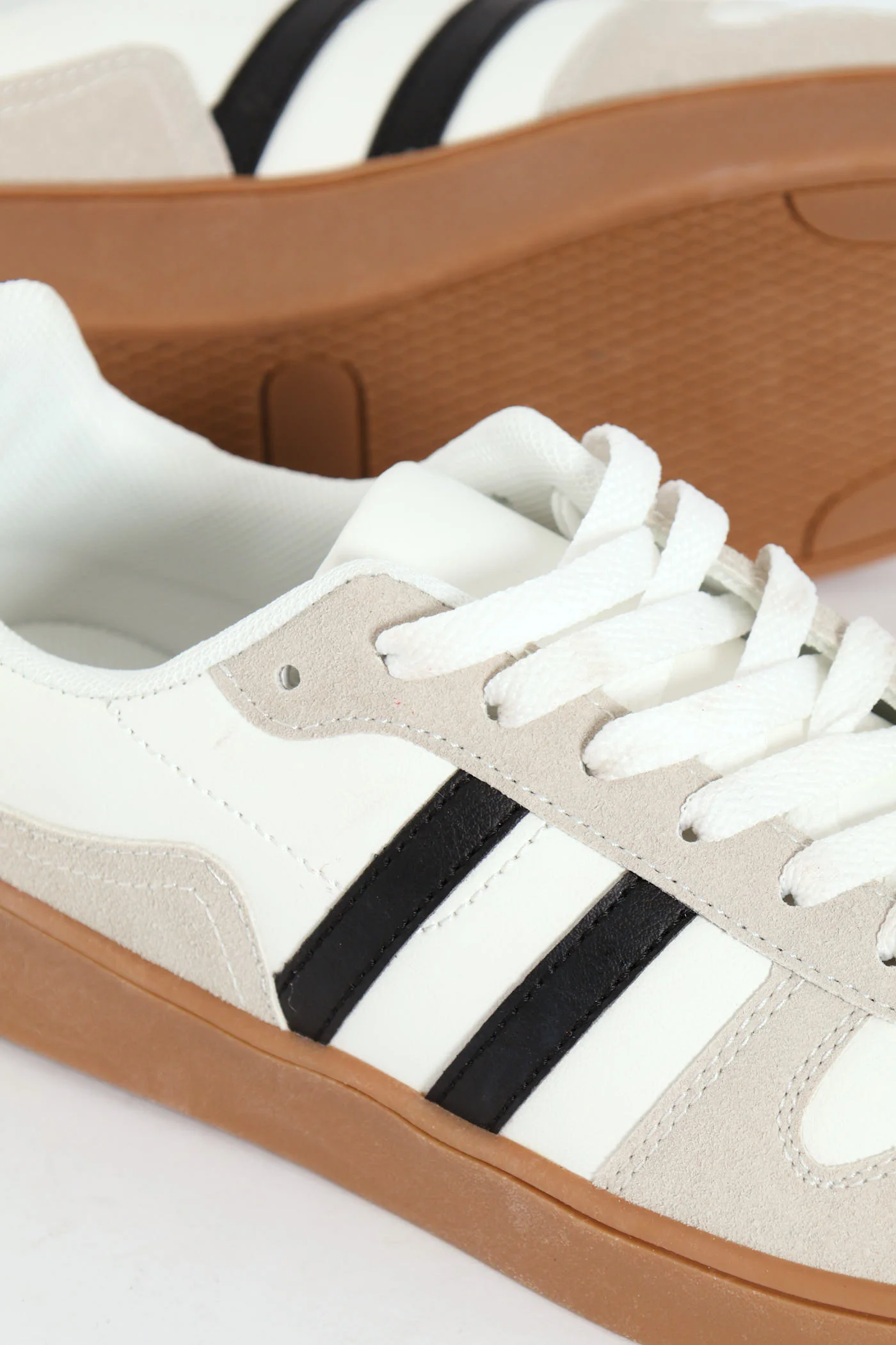 Trendy Retro Trainers - Multi - Image 2