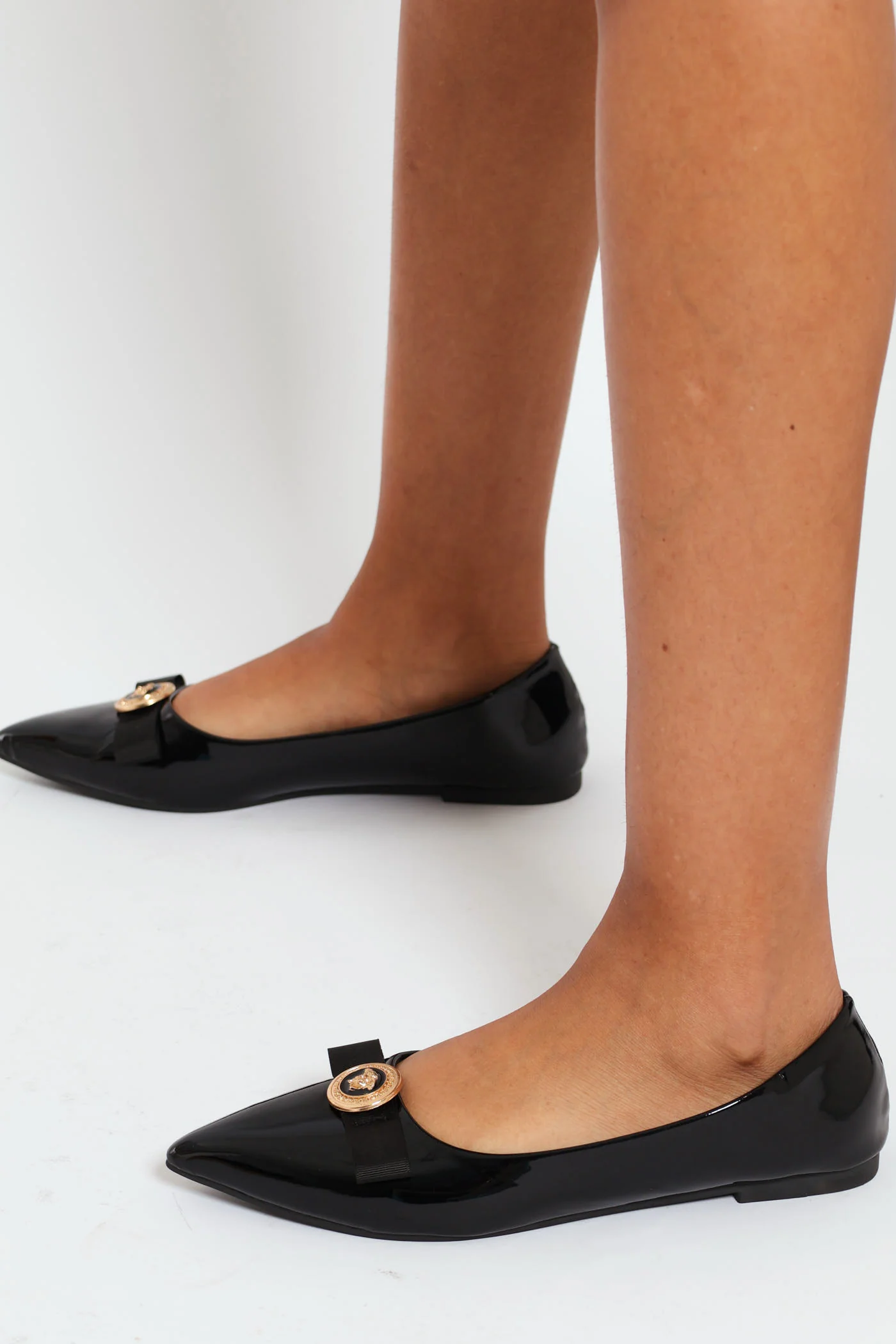 Trimmed Bow Pointy Patent Pump - Black - Image 4