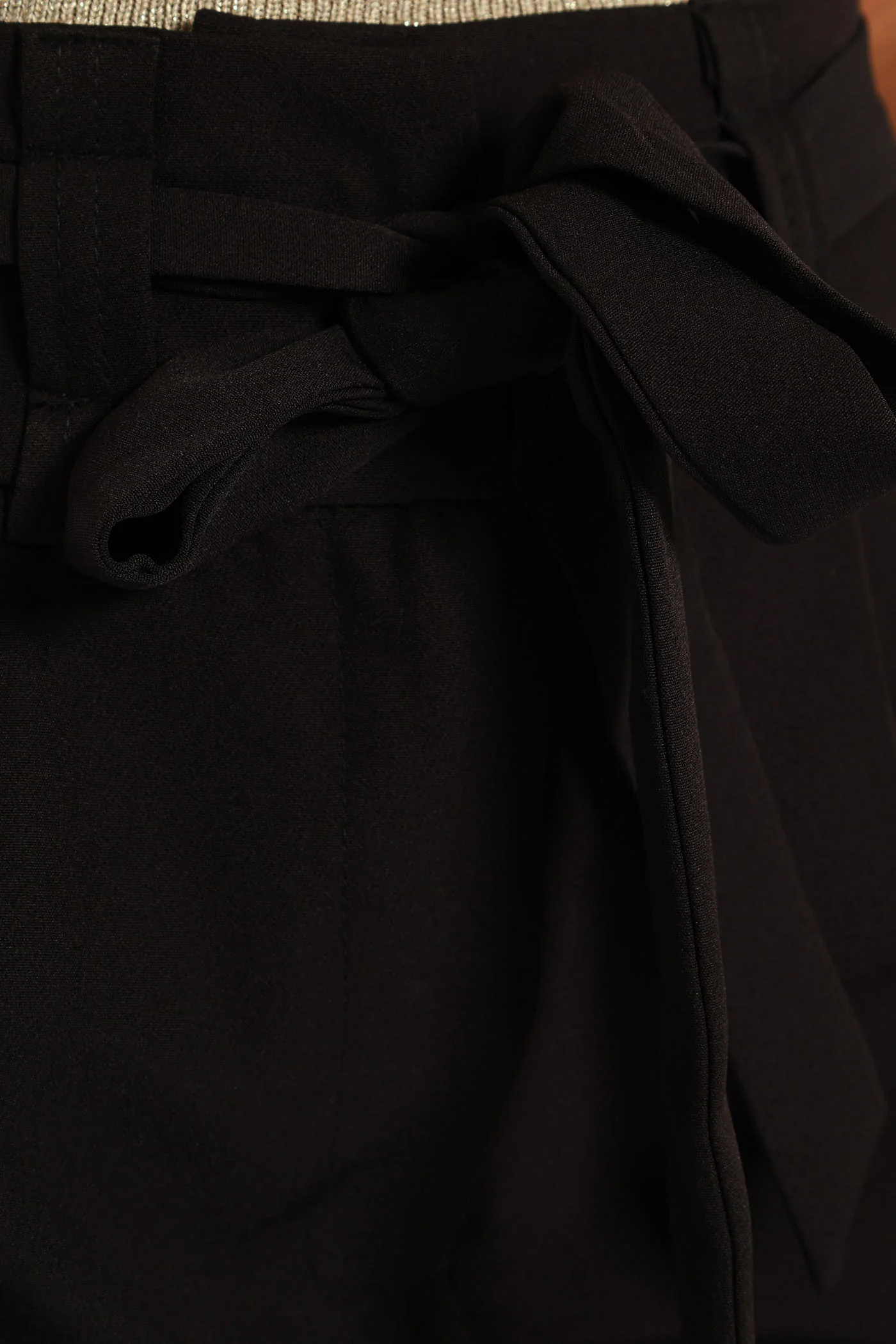 Turn Up Self Fabric Waist Tie Shorts - Black - Image 5