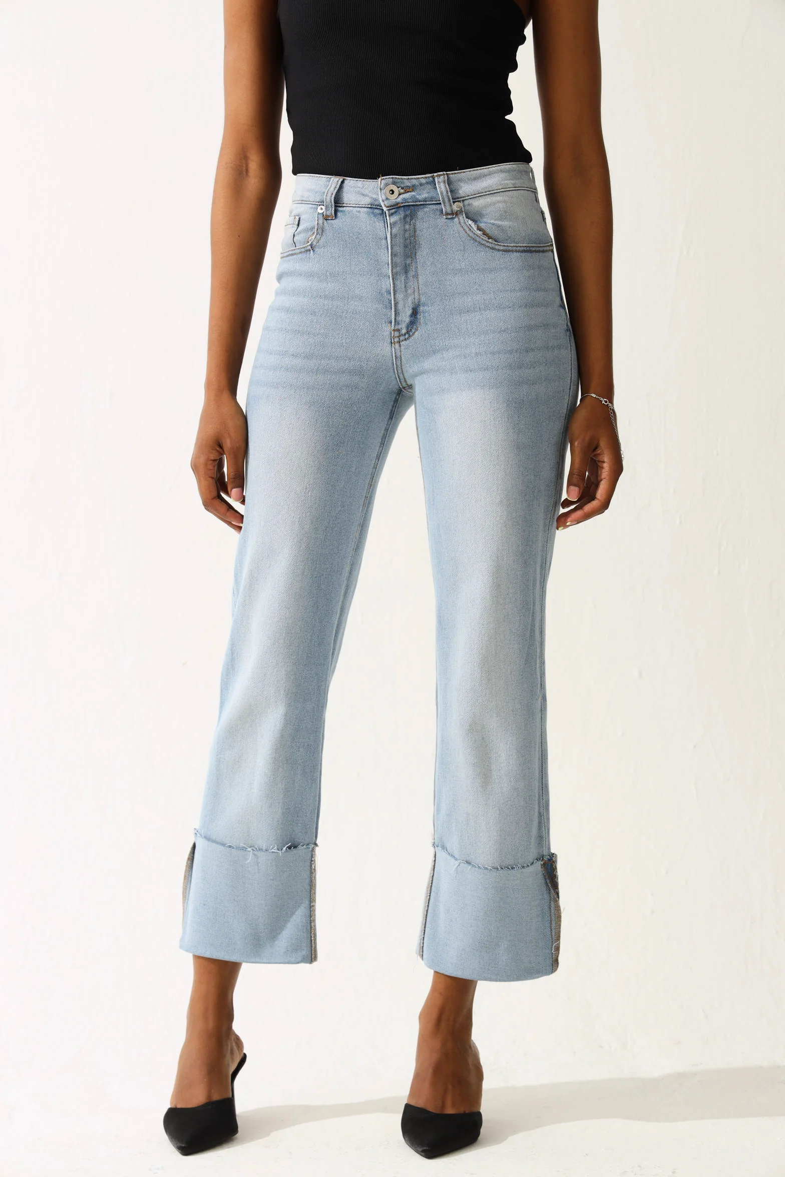 Turn Up Wide Leg Jean - Stonewash - Image 2