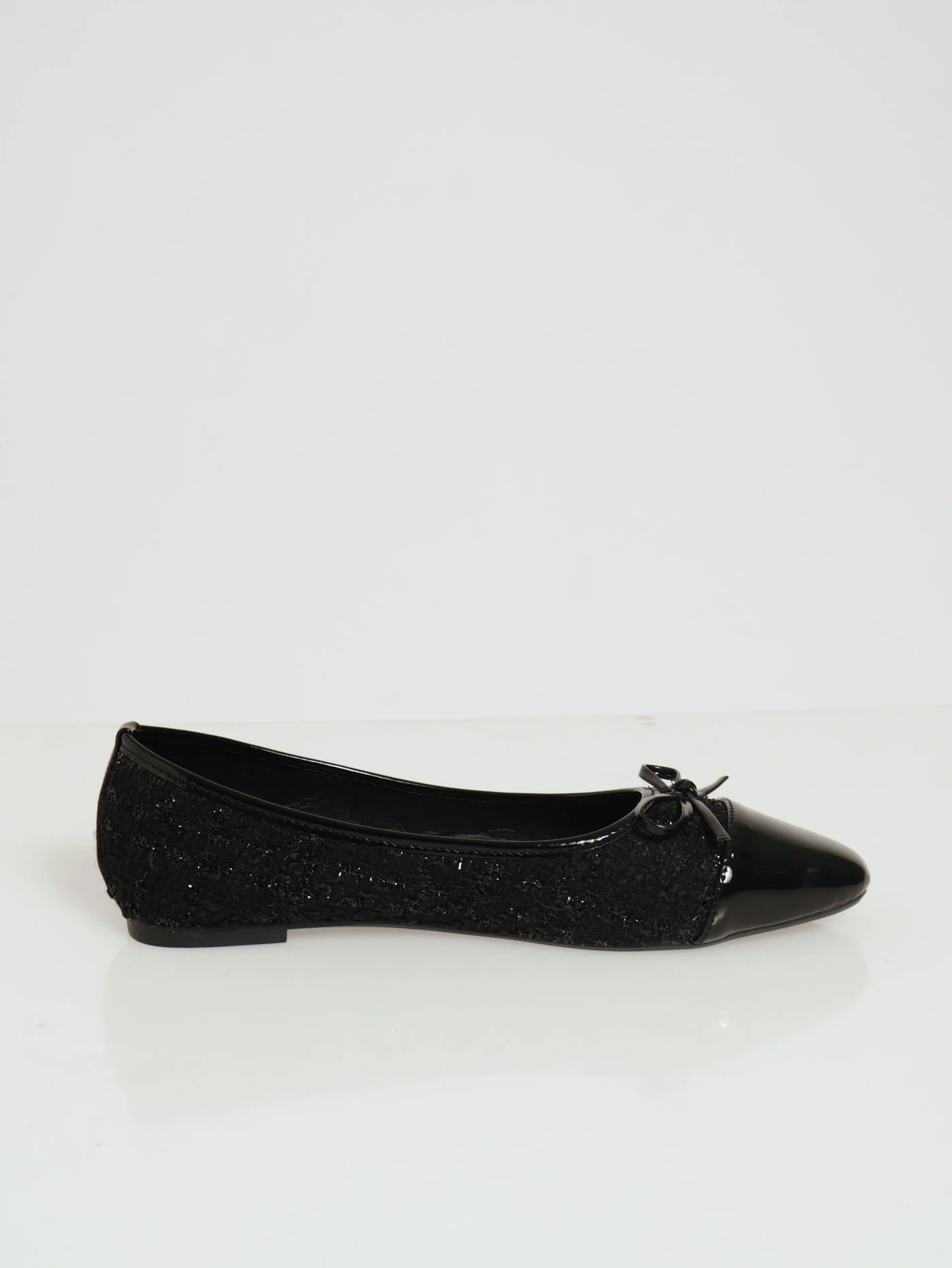 Tweed Pump With Bow - Black - Image 2