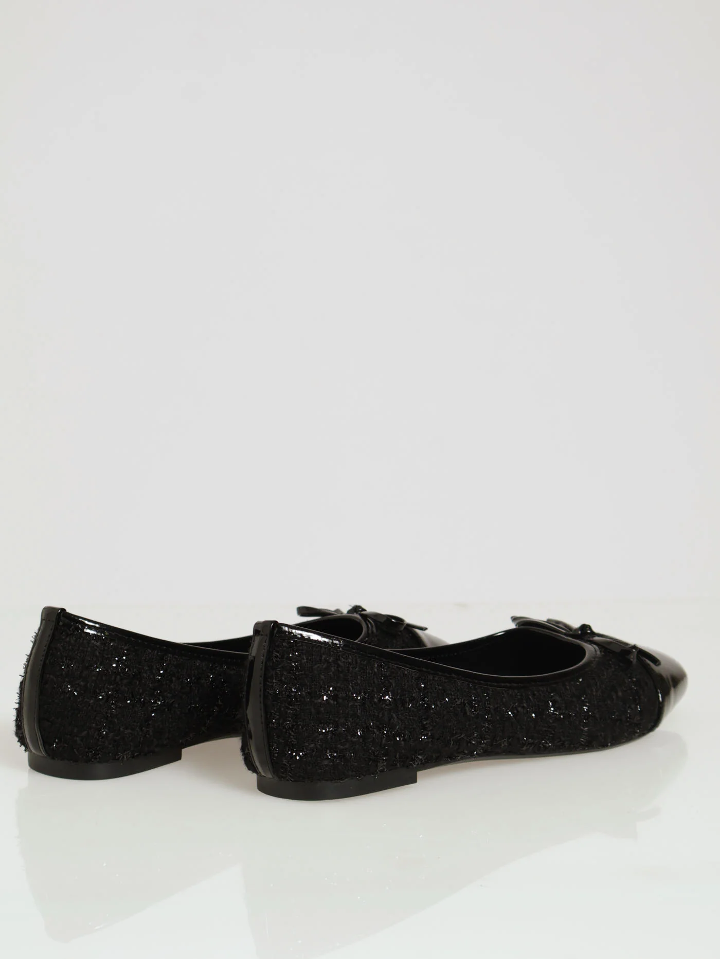 Tweed Pump With Bow - Black - Image 3