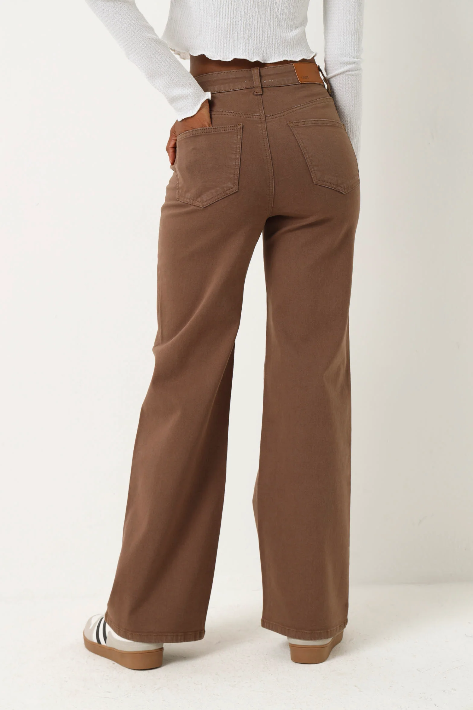 Twill Wide Leg Jean - Mocha - Image 4
