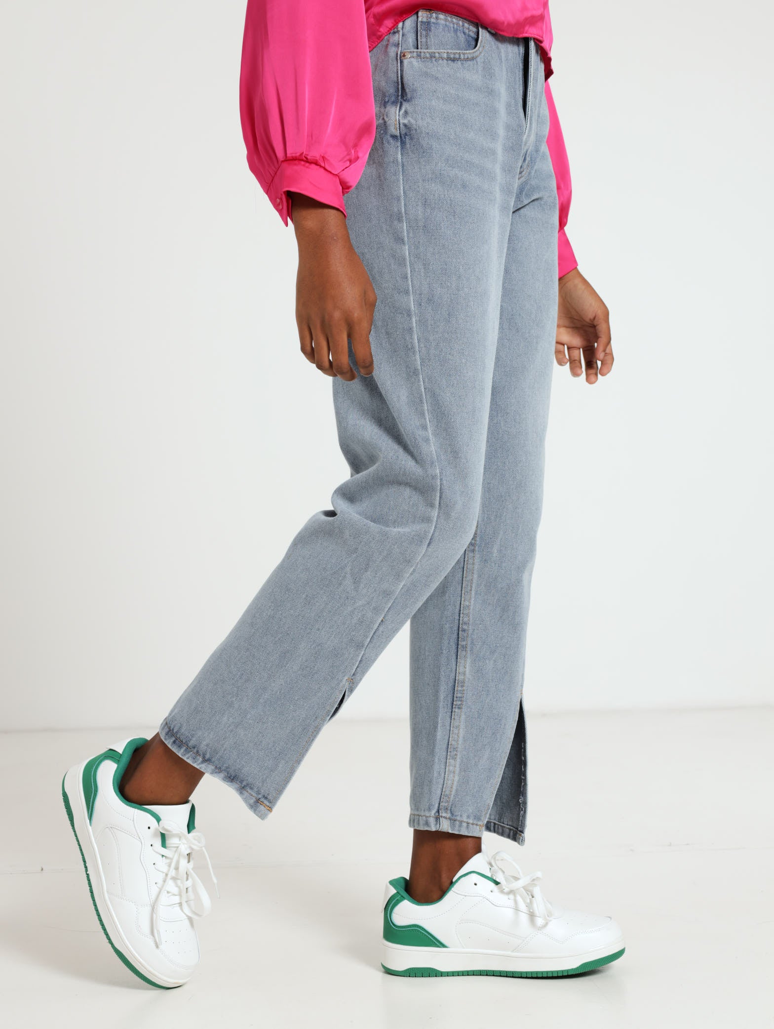 Twist Split Hem Mom Jean - Image 2