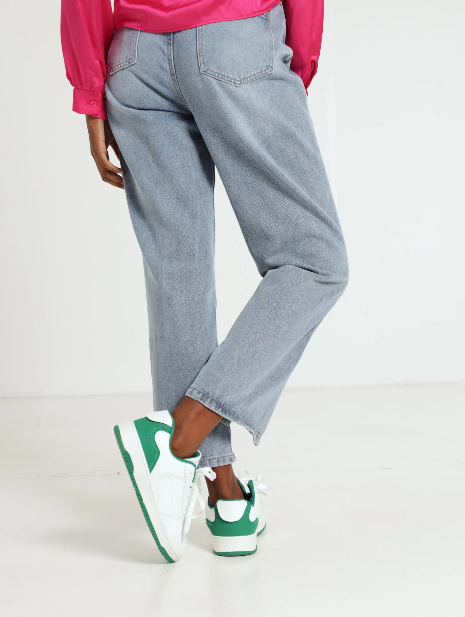 Twist Split Hem Mom Jean - Image 3