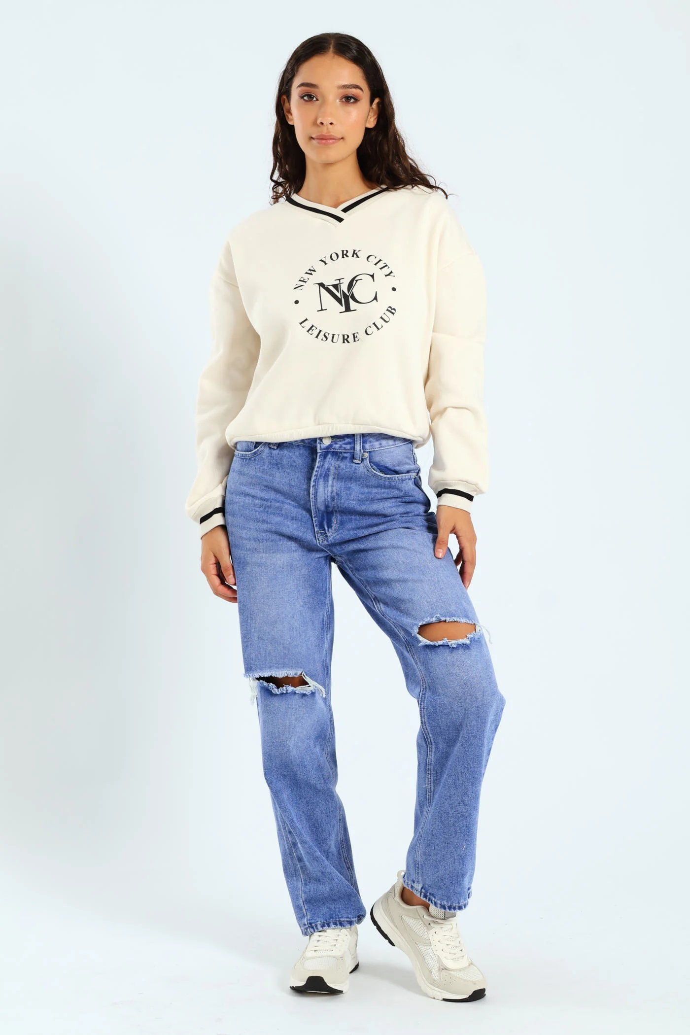 V Neck Pullover - White - Image 2