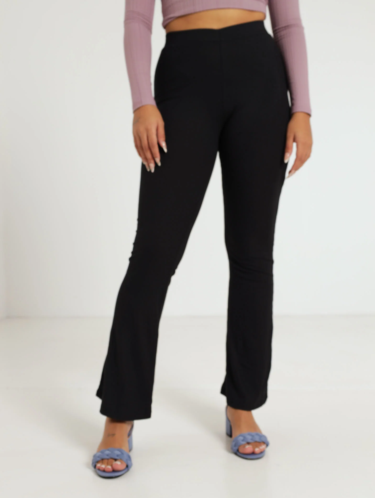 V Waist Flared Legging