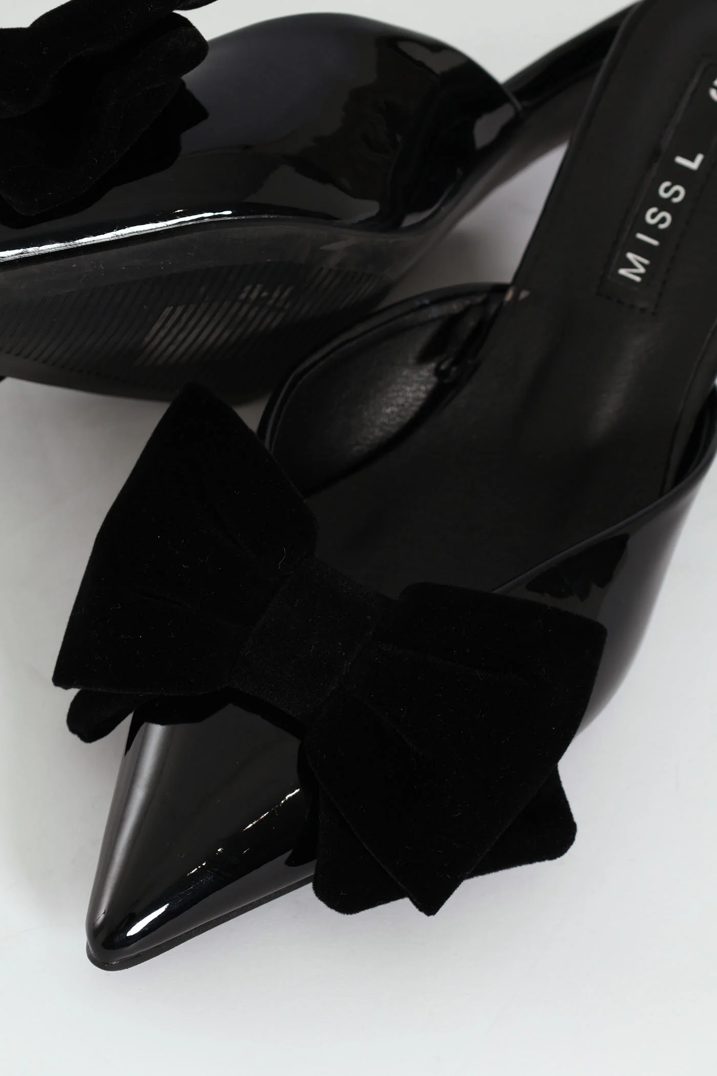 Velvet Bow Mid Stiletto Pointy Push In Court Heel - Black - Image 4