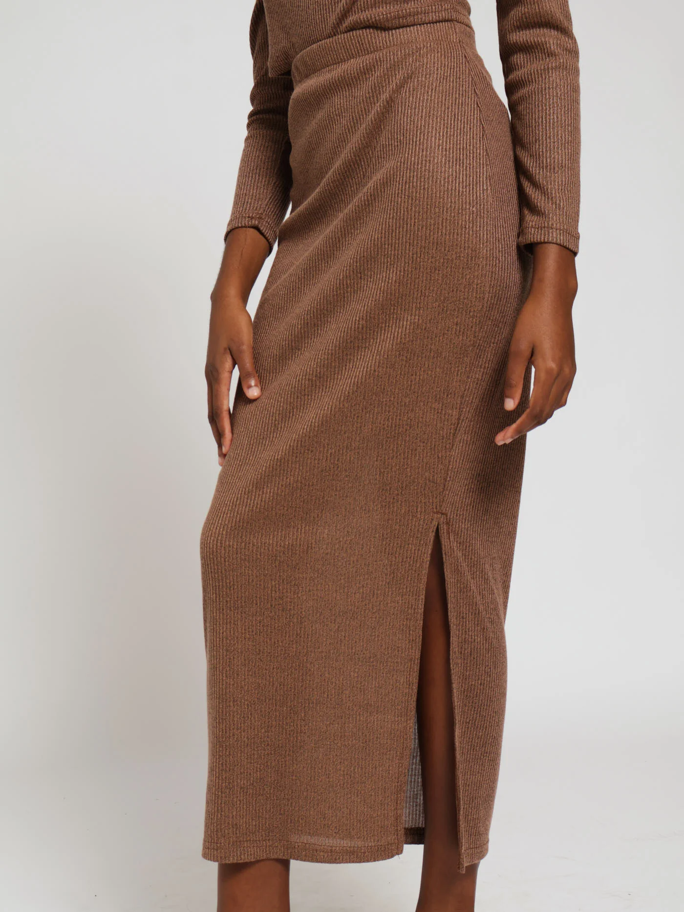 Warm Ribb Midi Skirt - Brown - Image 2