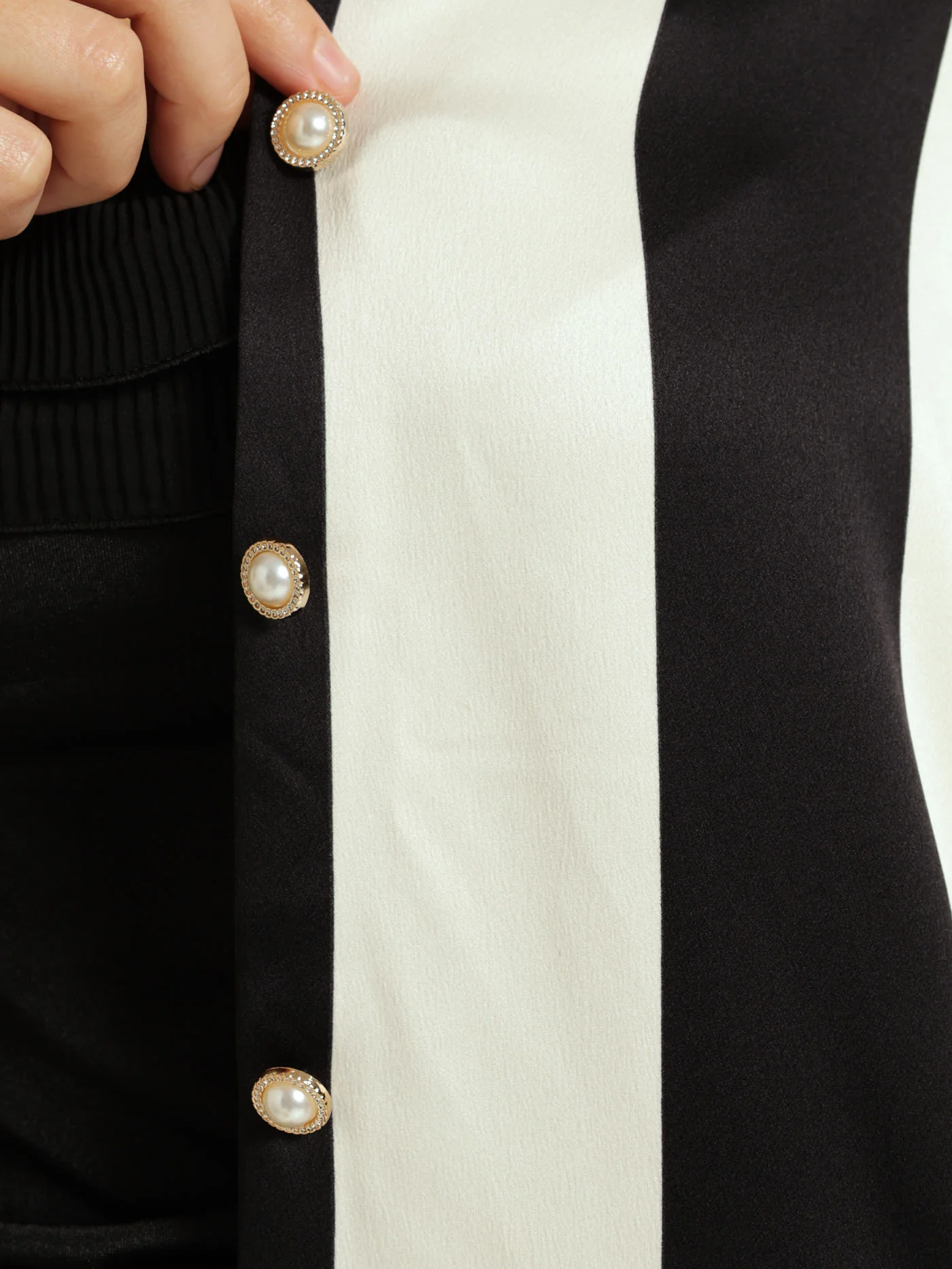 Wide Stripe Button Through Shirt - White/Black - Image 5
