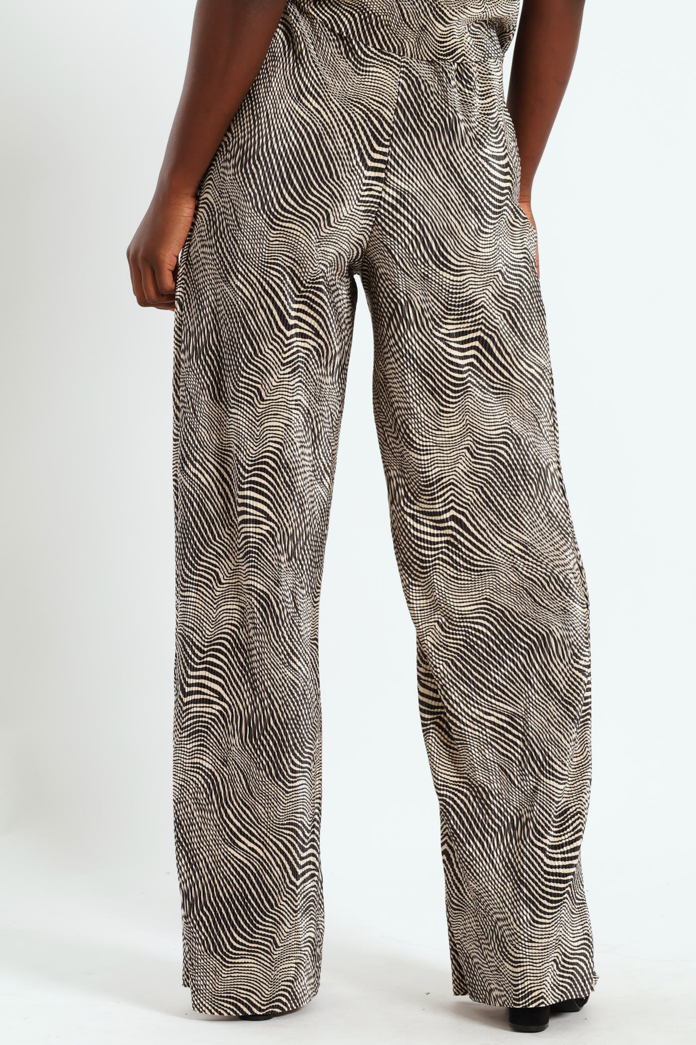 Wideleg Bodre Pants - Black/Cream - Image 4
