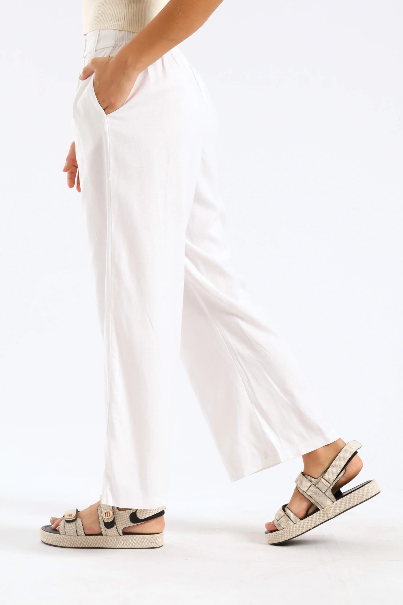 Wideleg Linen Look Culotte Pants With Tie Belt - White - Image 4