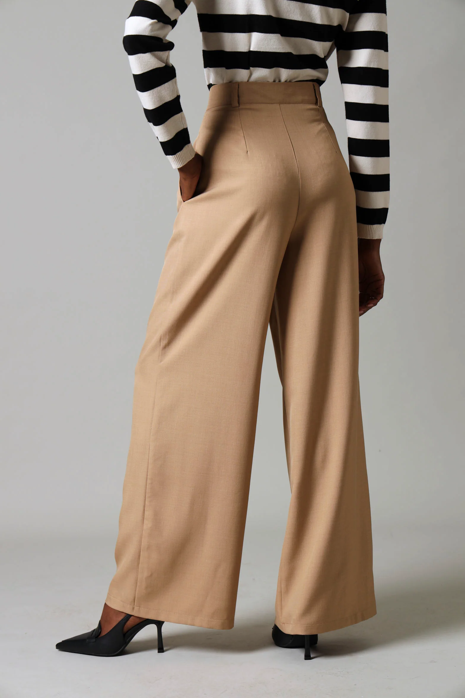 Wideleg Pants With Tab Detail - Nude - Image 4