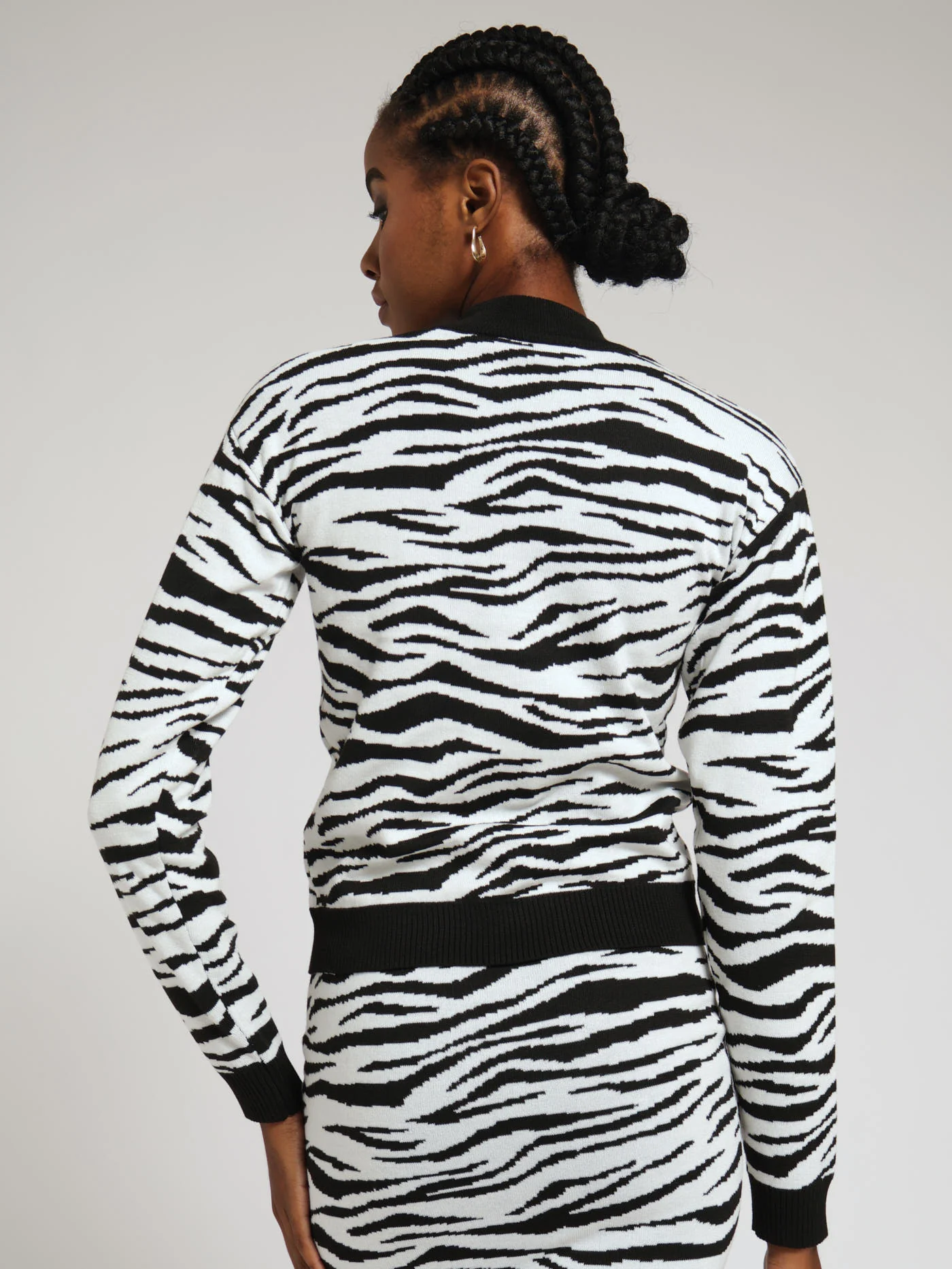 Zebra Jacquard Pullover - 2 Tone - Image 3